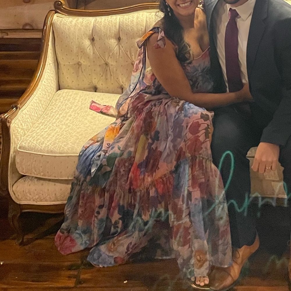 Francesca's Collections Multicolor Floral Maxi Dress